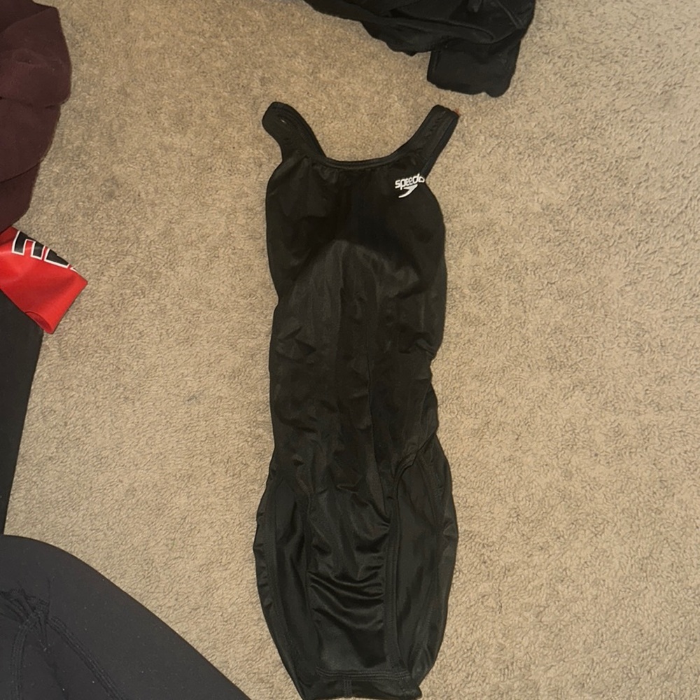 Speedo tech suit